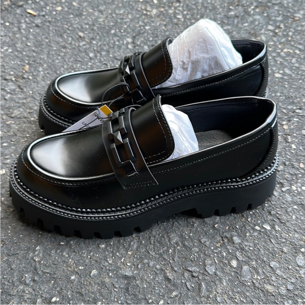 Steve Madden Black Women Loafers